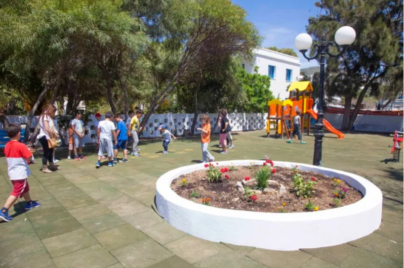 Construction of a new playground in Katapola Amorgou in cooperation with the non-profiting associati